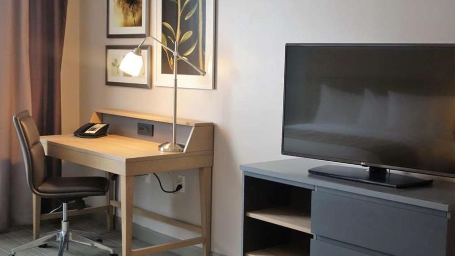 Country Inn & Suites By Radisson, Springfield Southeast Eksteriør billede