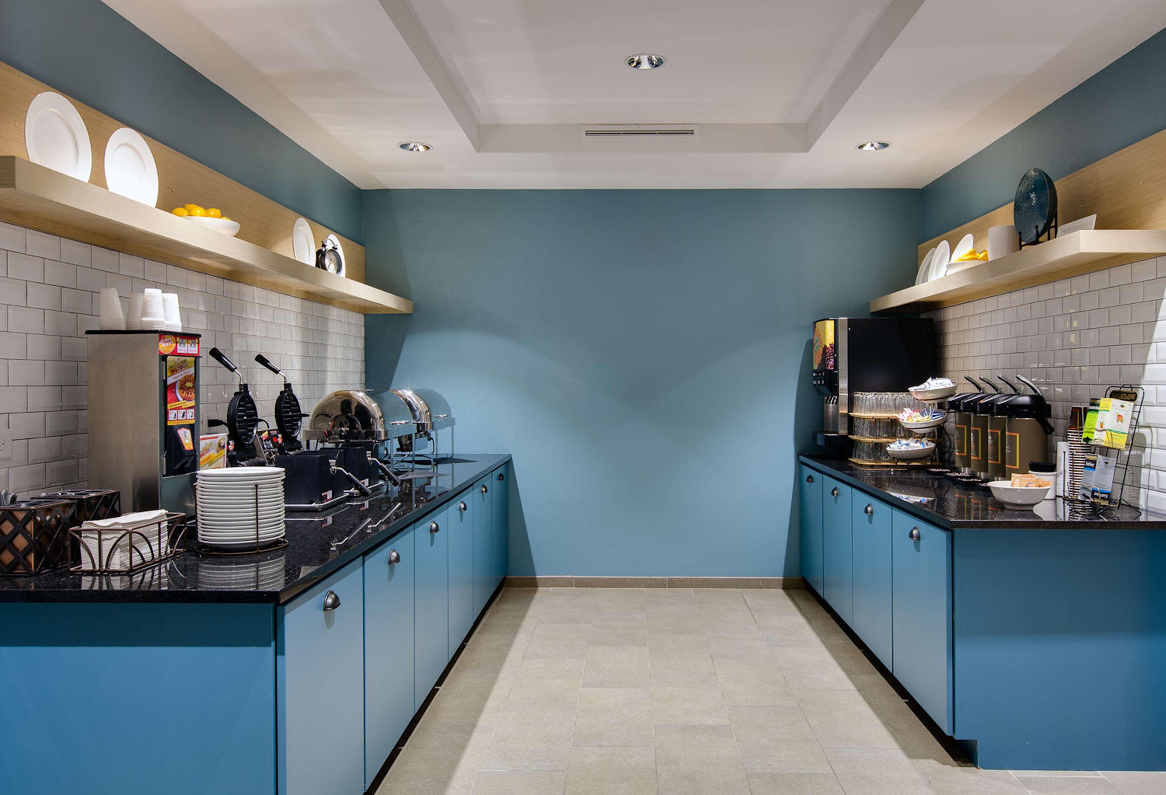 Country Inn & Suites By Radisson, Springfield Southeast Eksteriør billede