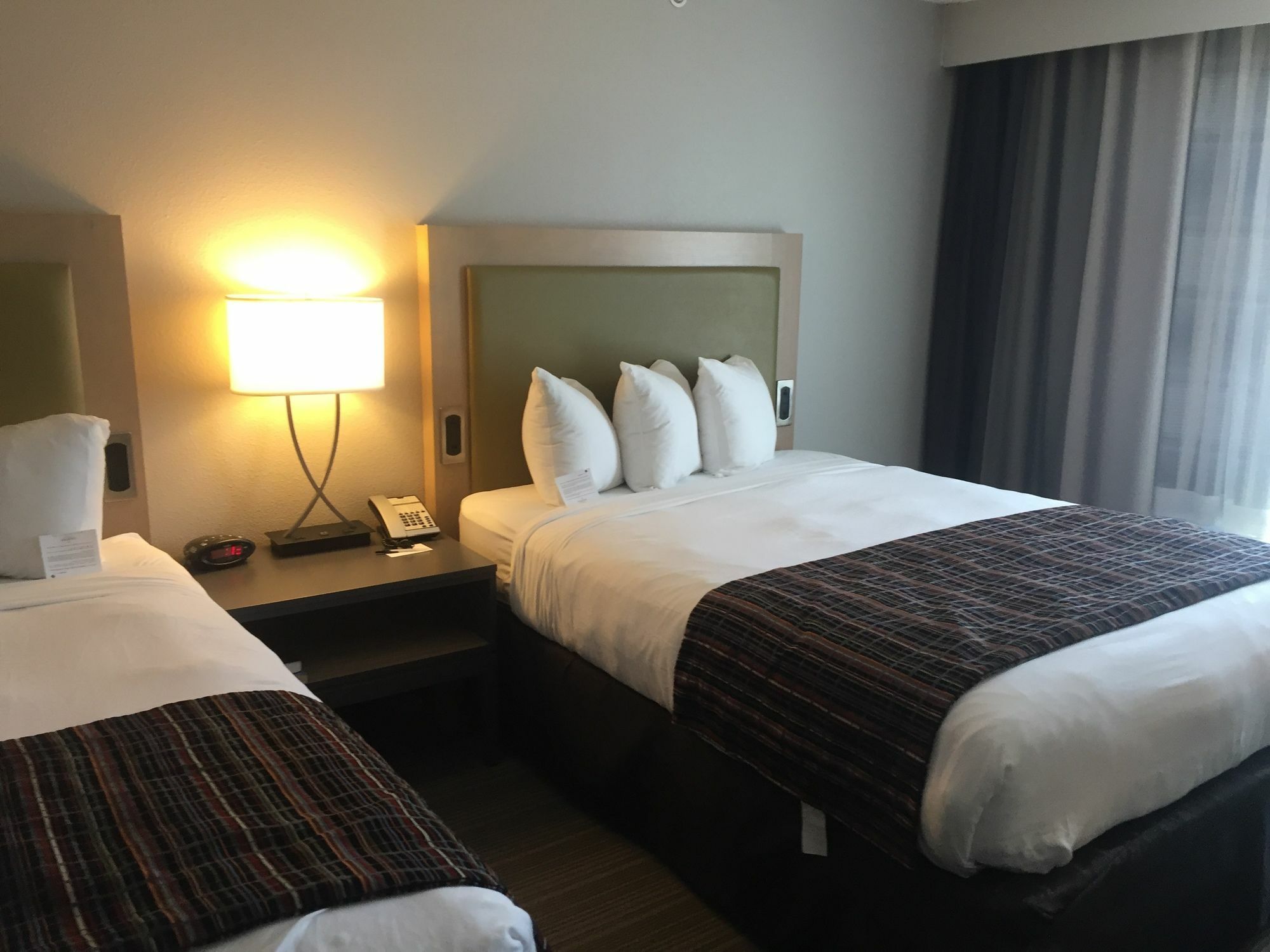 Country Inn & Suites By Radisson, Springfield Southeast Eksteriør billede