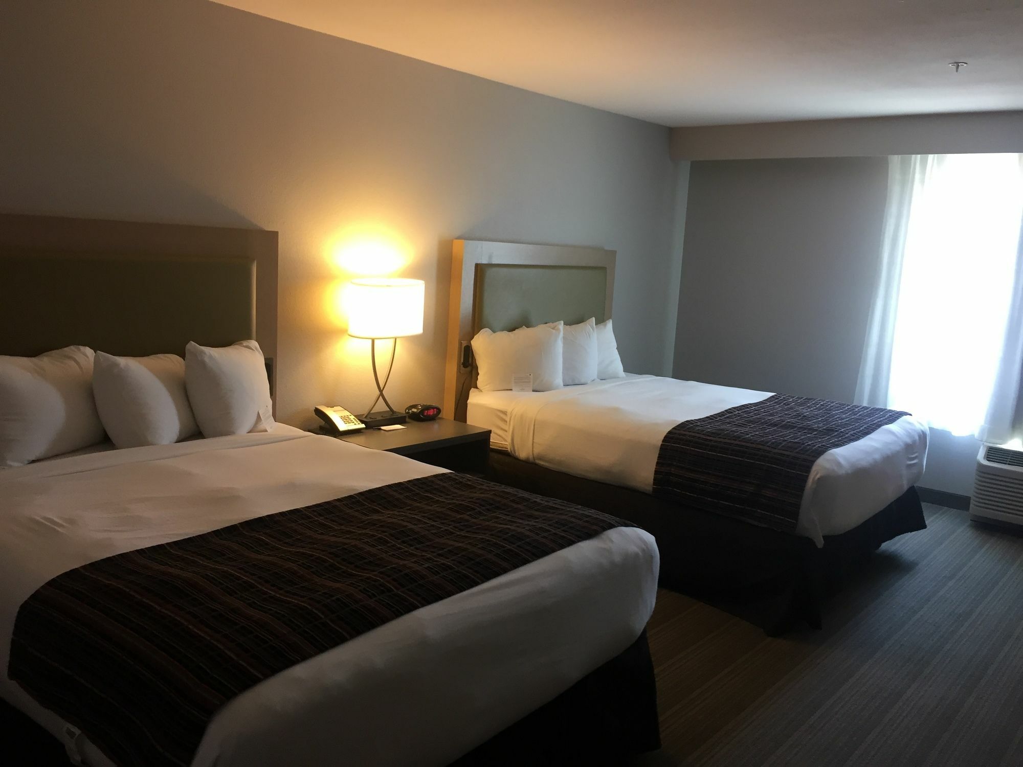 Country Inn & Suites By Radisson, Springfield Southeast Eksteriør billede